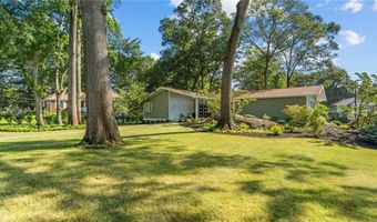 12 Kenmore Way, Lincoln, RI 02865