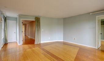 120 Highland Ave, Branford, CT 06405