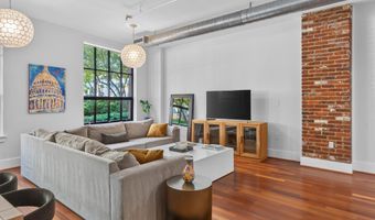 1600 CLARENDON Blvd W107, Arlington, VA 22209