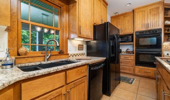130 Willowbrook Dr, Arapahoe, NC 28510