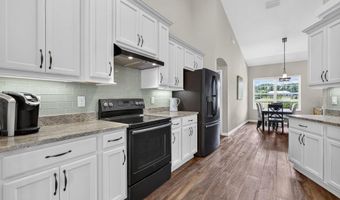 2556 NE 120TH St, Anthony, FL 32617
