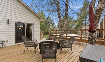 1609 S Locust Ave, Brandon, SD 57005