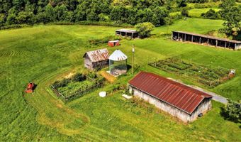 8079 Wayside Creamery Rd, Alderson, WV 24910
