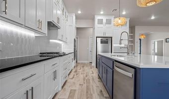 714 Prairie View Rd, Ardmore, OK 73401