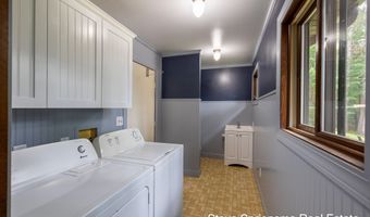 11774 84th Ave, Allendale, MI 49401