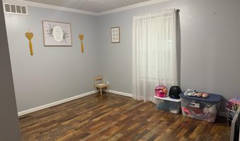 2298 Mountain Vw, Alderson, WV 24910