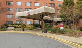 1111 ARLINGTON Blvd 801, Arlington, VA 22209