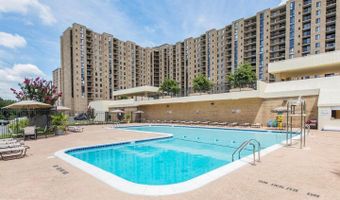 4500 S FOUR MILE RUN Dr 220, Arlington, VA 22204