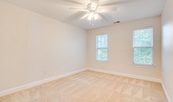 5075 MINDA Ct, Alexandria, VA 22304