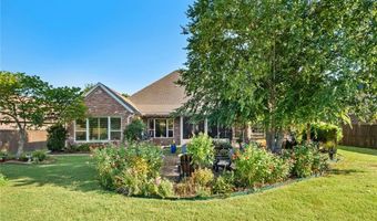 903 SW Edinburgh Ave, Bentonville, AR 72713
