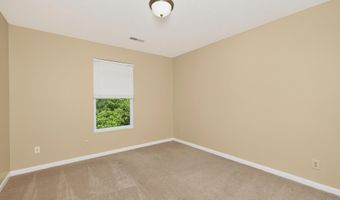 1068 Summerlake Dr, Alexandria, KY 41001