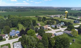 210 E GREENFIELD Ave, Algoma, WI 54201