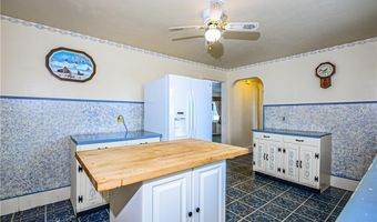 117 Wolcott Ave, Middletown, RI 02842