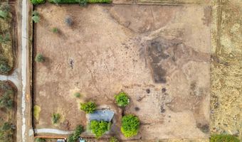 6400 Dale Ln, Anderson, CA 96007