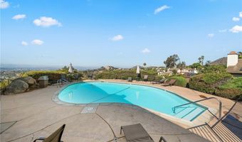 2041 Woodland Gln, Escondido, CA 92027