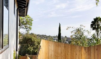 3926 Sunset Dr, Los Angeles, CA 90027