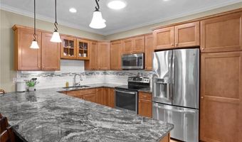 41 Breakneck Hill Rd 26, Lincoln, RI 02865