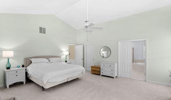 21493 CHICKACOAN Trl, Broadlands, VA 20148