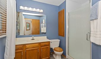 1006 SE Peterson Dr, Ankeny, IA 50021