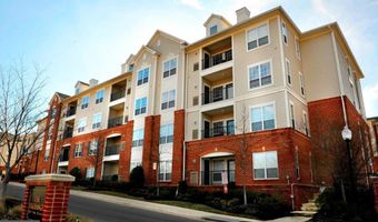 4850 EISENHOWER Ave #217, Alexandria, VA 22304