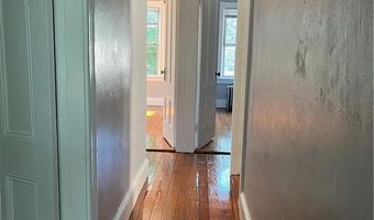 125 Smith St, Cranston, RI 02905