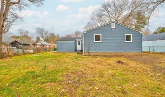 119 E Pershing St, Bloomfield, CT 06002