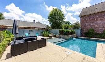 10757 Royal Ridge Ave, Baton Rouge, LA 70810