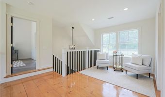 26 Old Stone Church Rd, Little Compton, RI 02837