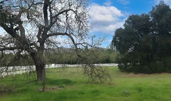 6461 Chesebro Rd, Agoura Hills, CA 91301