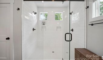 2637 Springway Dr, Charlotte, NC 28205