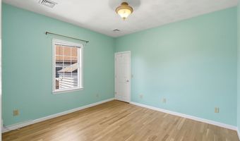 28 Fairview Ave, Cumberland, RI 02864