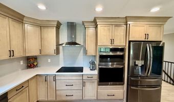 1538 Ashley Ln, Allenton, MI 48002
