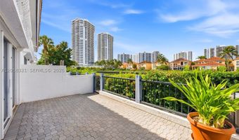 3748 NE 209th Ter, Aventura, FL 33180