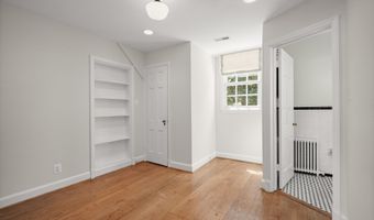 4009 64TH St, Bethesda, MD 20816