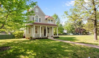 802 S Center St, Ashland, VA 23005