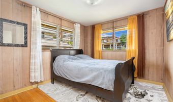 4692 Likini St, Honolulu, HI 96818