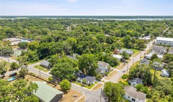 1711 Duke St, Beaufort, SC 29902