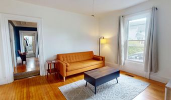 21 Fern St, Bangor, ME 04401