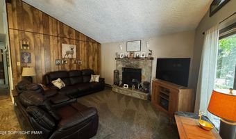 33 Eliot Ln, Albrightsville, PA 18210