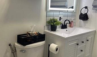 56 Errol St, Warwick, RI 02888