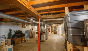 702 260Th St, Algona, IA 50511
