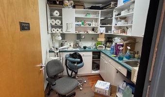 4600 JOHN MARR Dr 302, Annandale, VA 22003