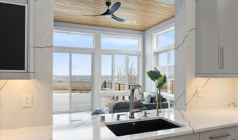 10554 Whitby Cir, Anchorage, AK 99515
