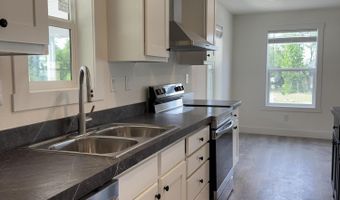 1 Corral Ln #38, Ashland, OR 97520