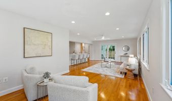 6111 35TH St N, Arlington, VA 22213