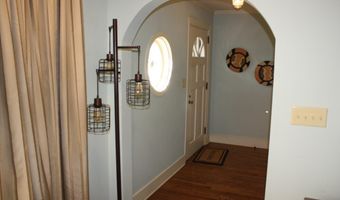 101 Ward Ave, Batesville, MS 38606