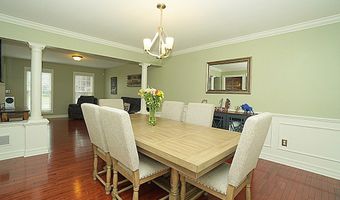 47 Timber Cove Ct, Amherst, NY 14051