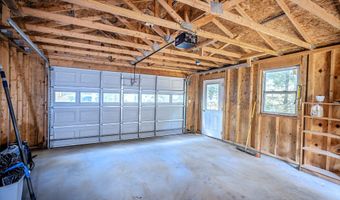 31 Herrick Rd, Belfast, ME 04915