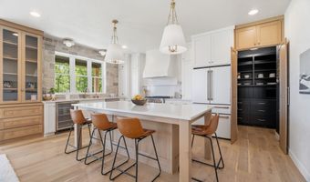 N9250 CASSANDRA Way, Appleton, WI 54915