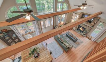 238 King Arthur Rd, Blakeslee, PA 18610